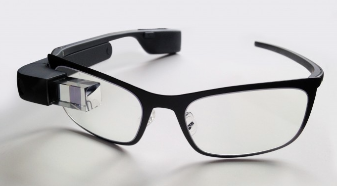 Smart Glasses and Their Applications